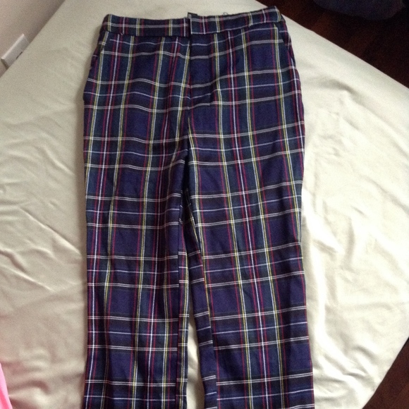 Forever 21 Plaid Pants. - Picture 1 of 4
